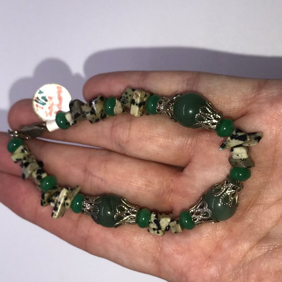 7 1/2" Green Aventurine And Dalmatian Jasper Bracelet - Picture 5 of 5